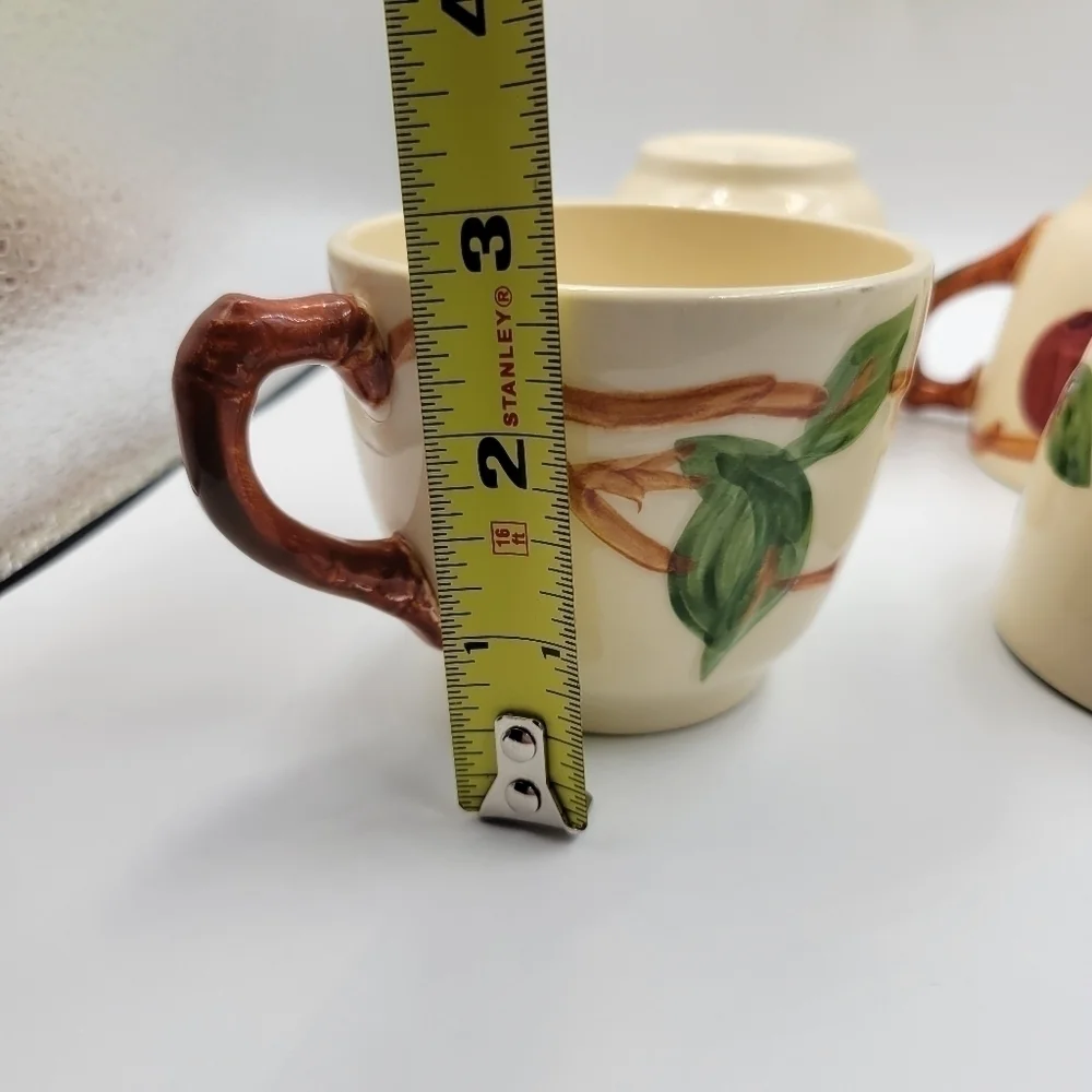 Vintage Franciscan Apple Set of 4 Cups & 4 Saucers